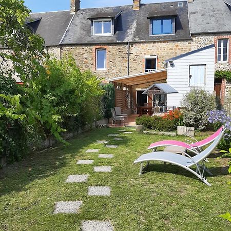 Joli Coeur Villa Dragey Exterior photo
